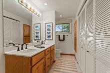 Full Bath in LL