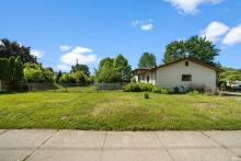 Large corner lot