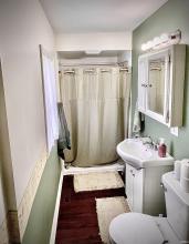 1st Floor bath