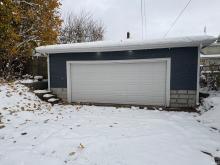 Detached Garage