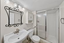 Basement full bathroom