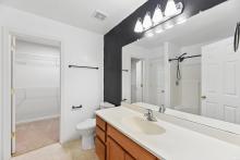 Primary Bath En-Suite