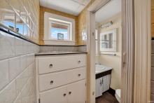 Half Bath ML