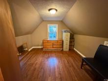 2nd Upstairs bedroom