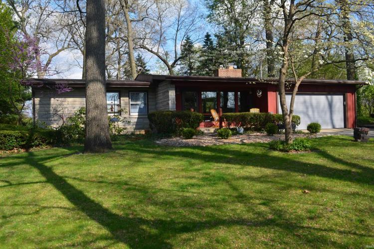 1516 Harrington