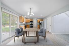 Eat in kitchen
