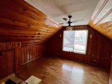 Upstairs bedroom