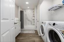 Upper Full Bathroom w/ Laundry