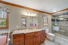Updated Bath Suite 2018