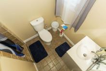 Main Floor Full Bath