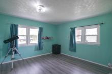 Bedroom #1