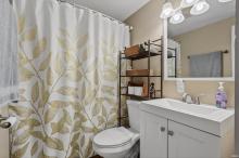 Full Bath