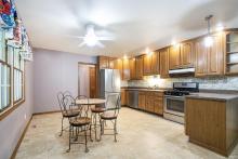 Eat-In Kitchen
